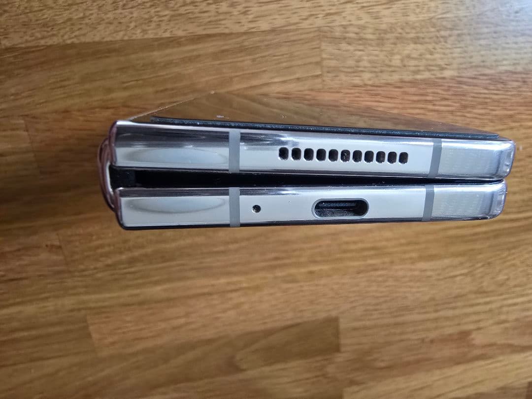 Samsung Galaxy Z Fold 4 256GB SIMフリー 韓国版