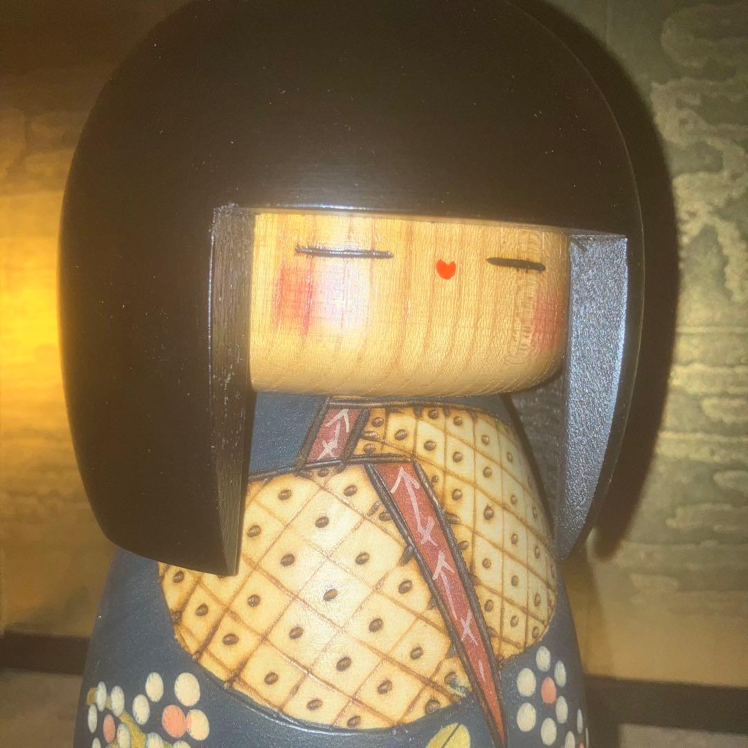 《特級呪物》元気で活発な高級座敷童子様（チョウピラコ様）の宿るこけし人形　縁起物