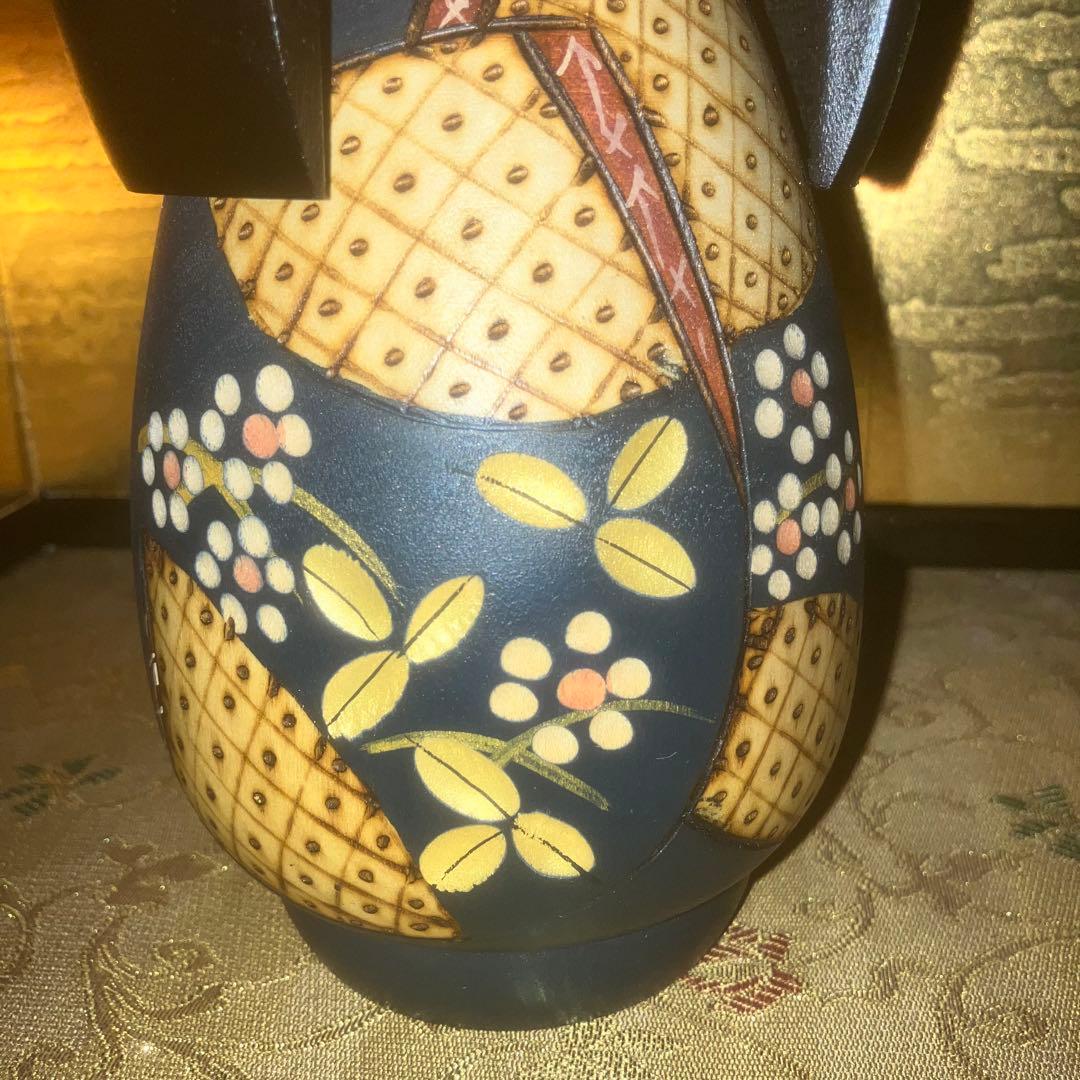 《特級呪物》元気で活発な高級座敷童子様（チョウピラコ様）の宿るこけし人形　縁起物