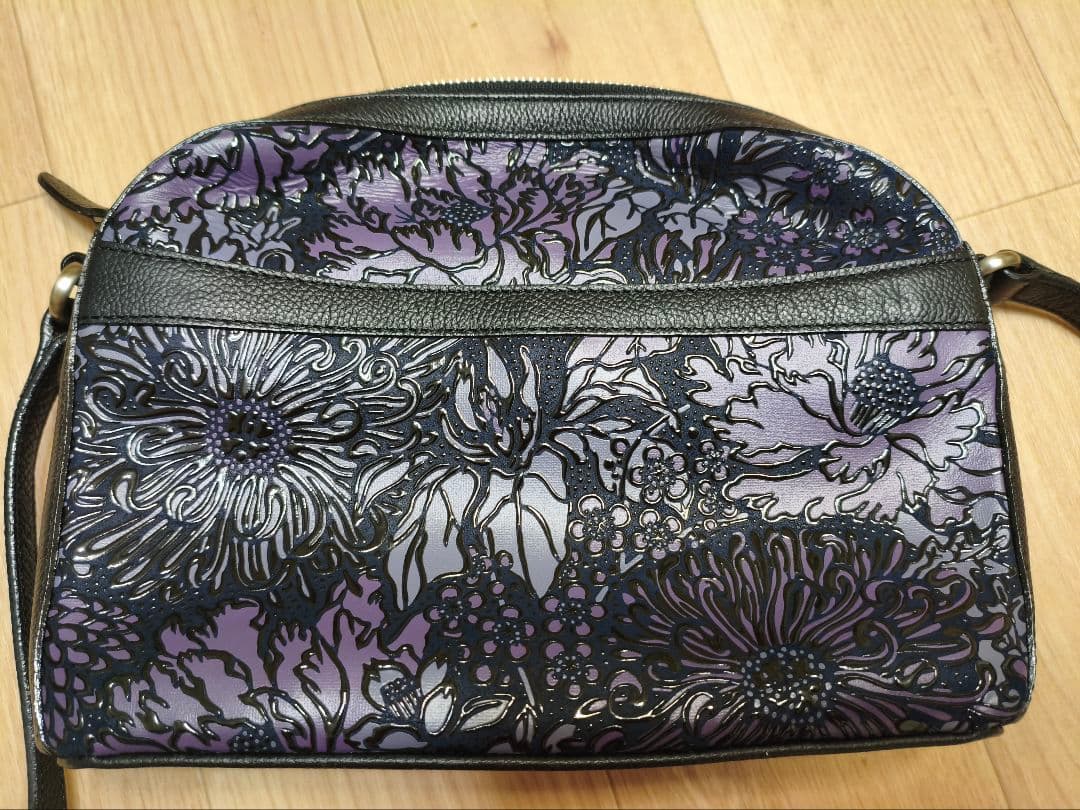 希少 印傳屋 フロニティ ショルダーバッグ 斜めがけ 肩がけ B5 黒×紫