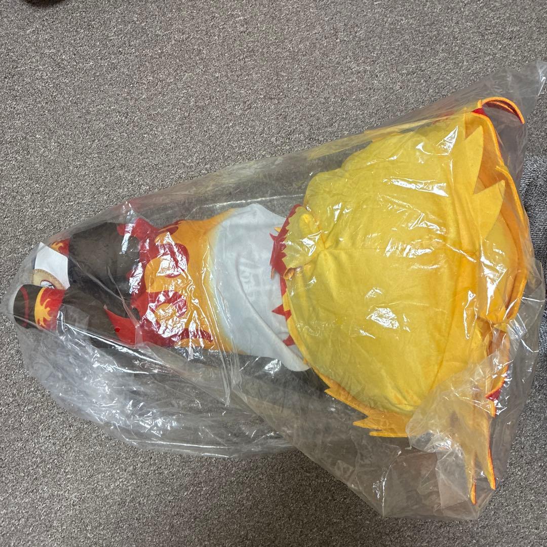 鬼滅の刃　特大寝そべりぬいぐるみ　煉獄　杏寿郎