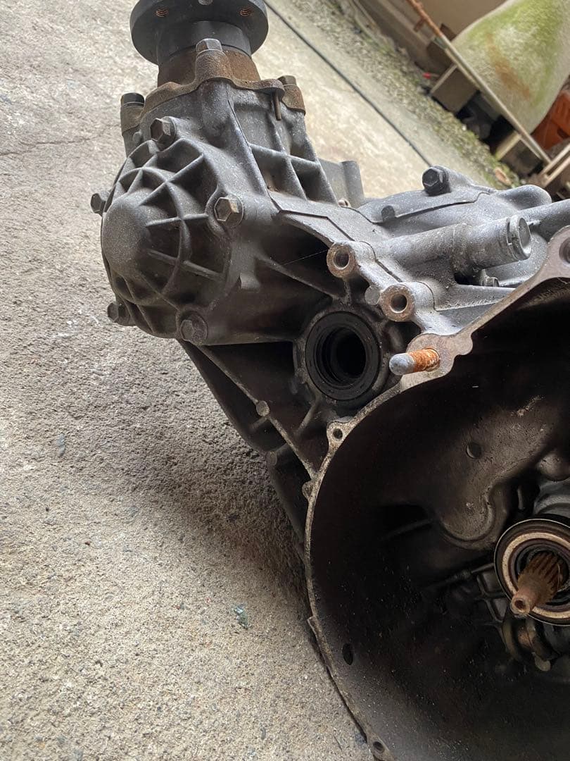 HB21S アルトワークスRS-Zミッション本体 4WD