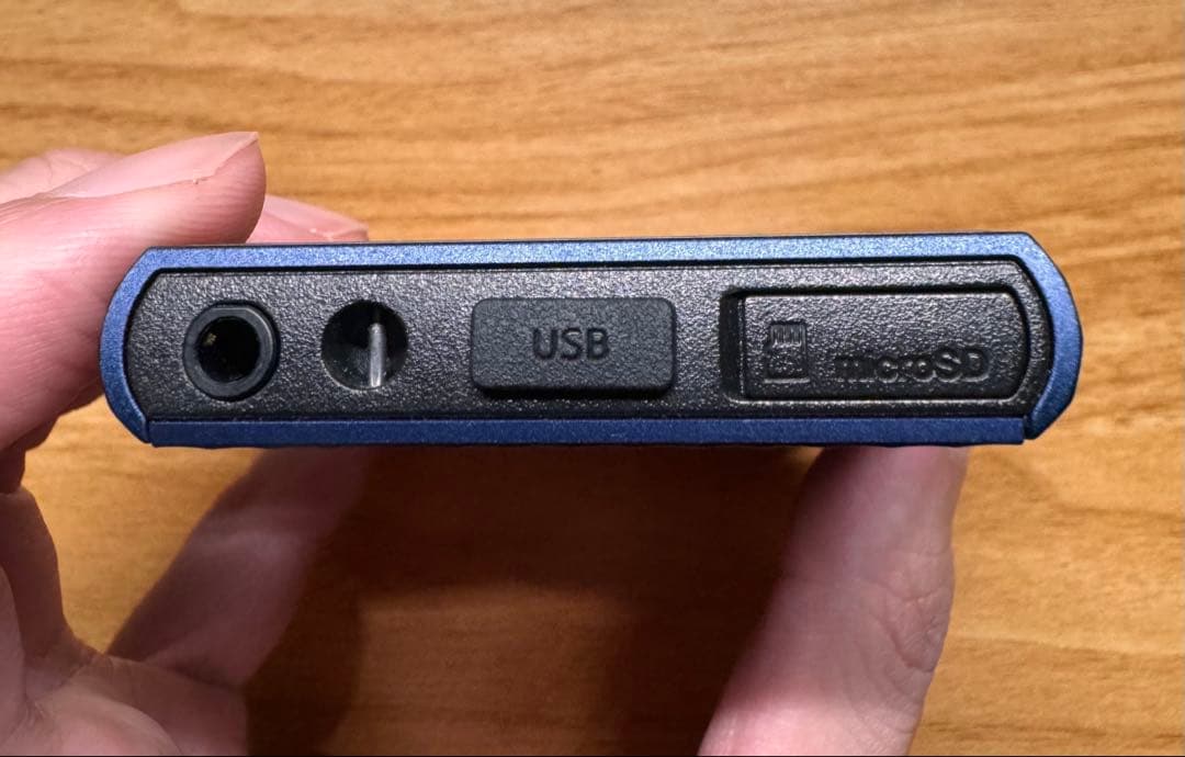 【中古・美品】NW-A306 [32GB]　ブルー 専用ケース付き