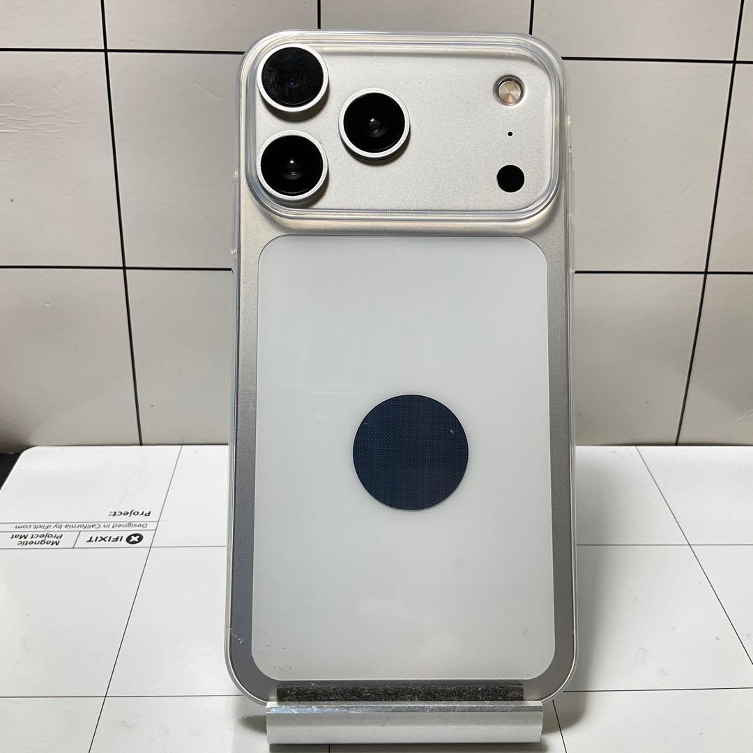 iPhone17Proカスタム仕様iPhoneXRシルバー