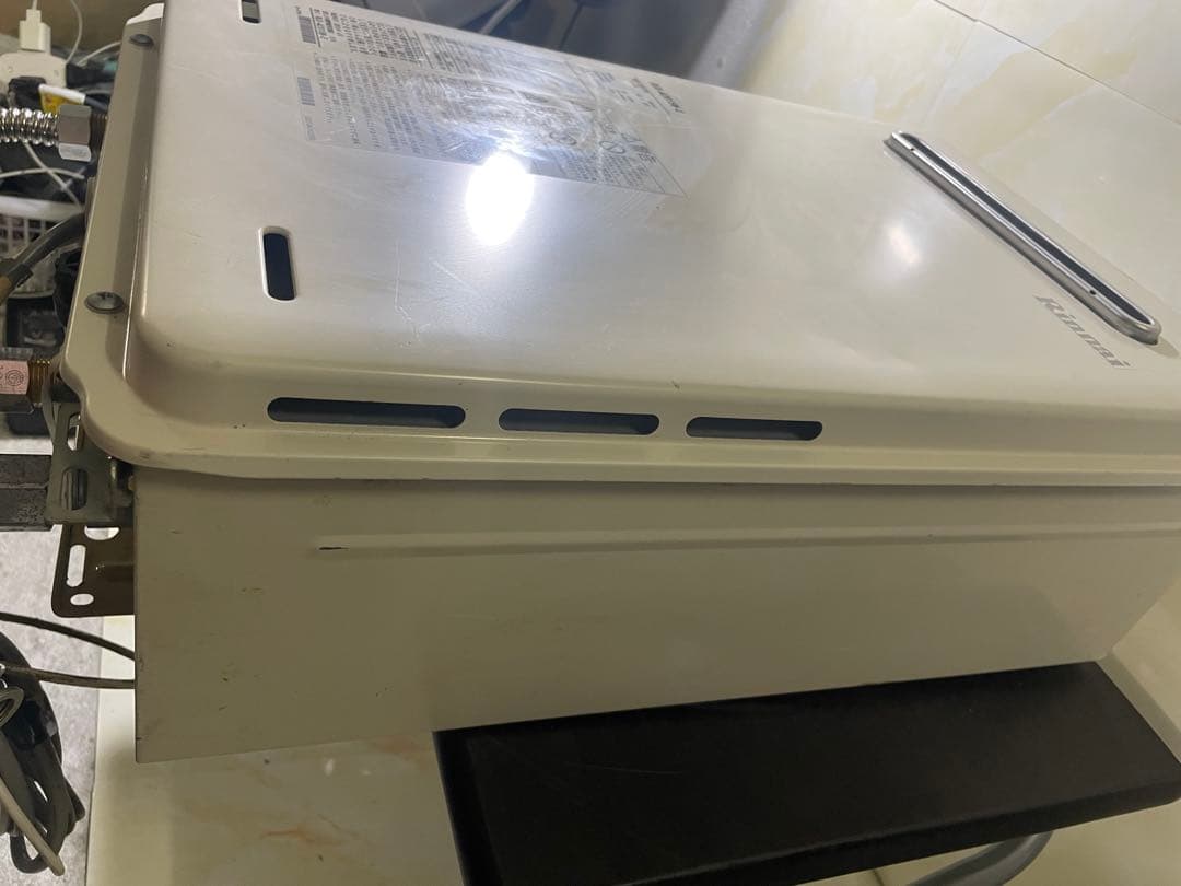 リンナイ　給湯器　LPガス　2018年製　RUX-A2015W-E