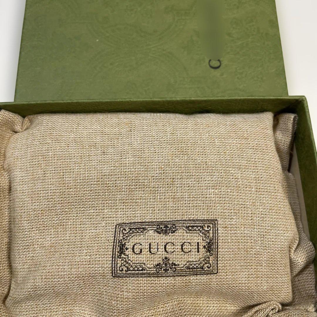 ヒグチユウコ GUCCI 二つ折り財布