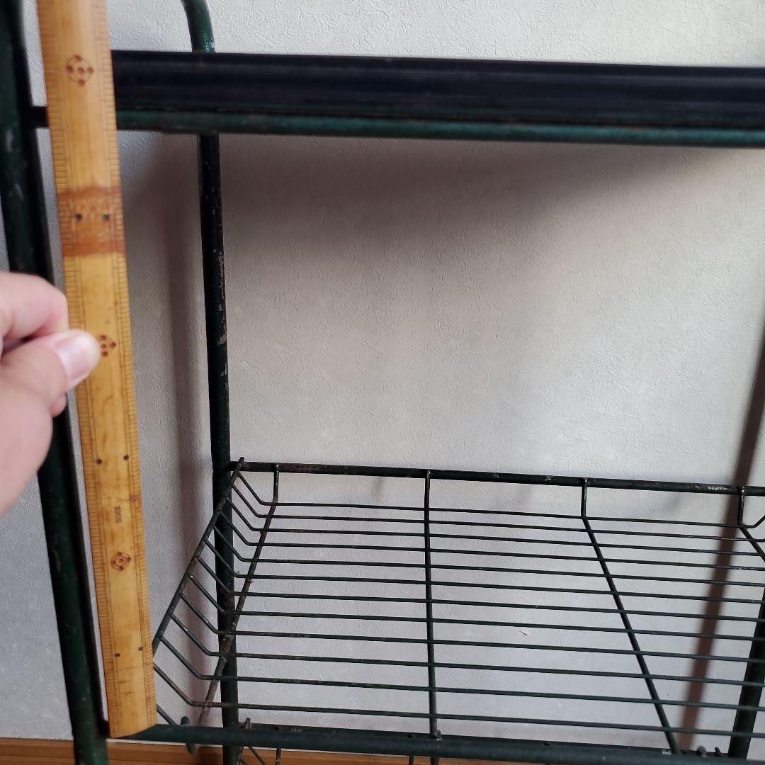 昭和レトロのラック