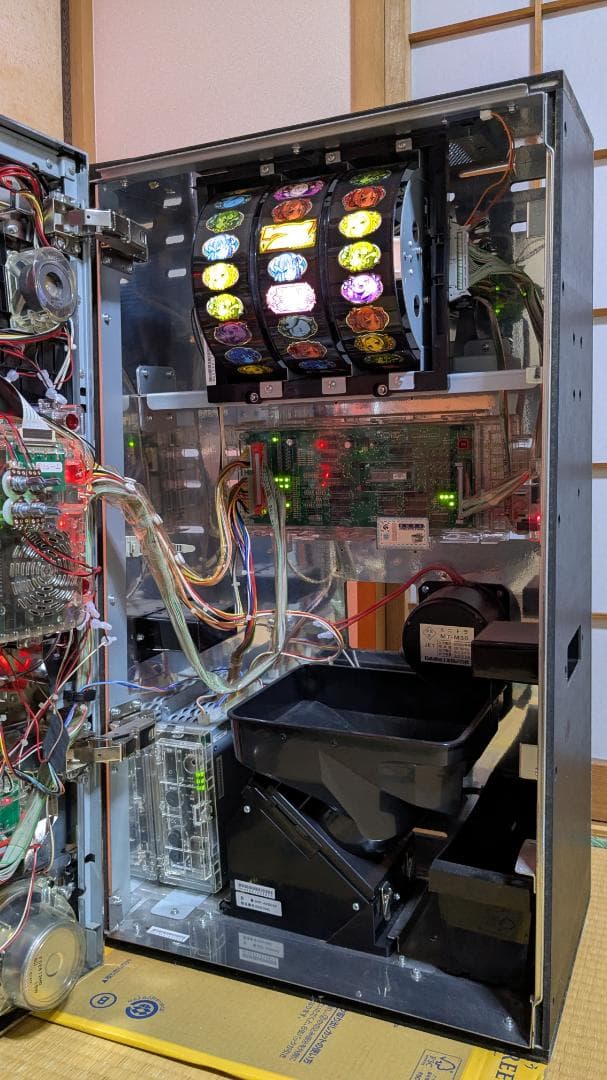 【直接引き取り限定】　パチスロ 結城友奈は勇者である　不要機付