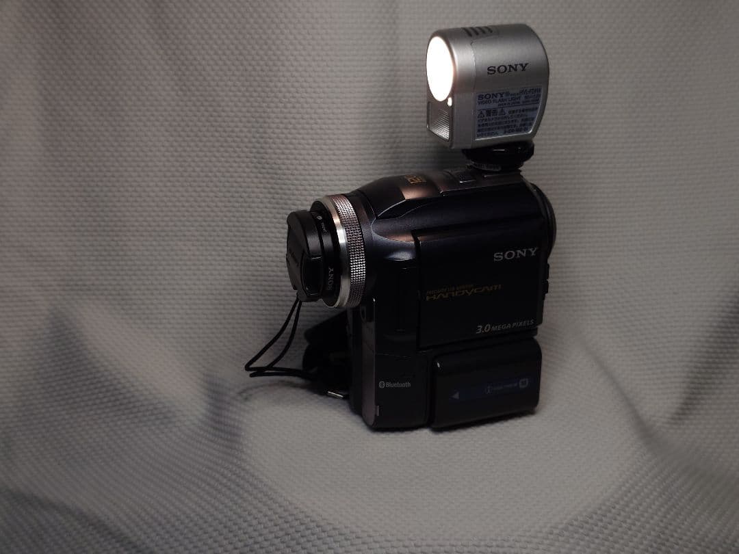 SONY Handycam 3.0メガピクセル（セット）