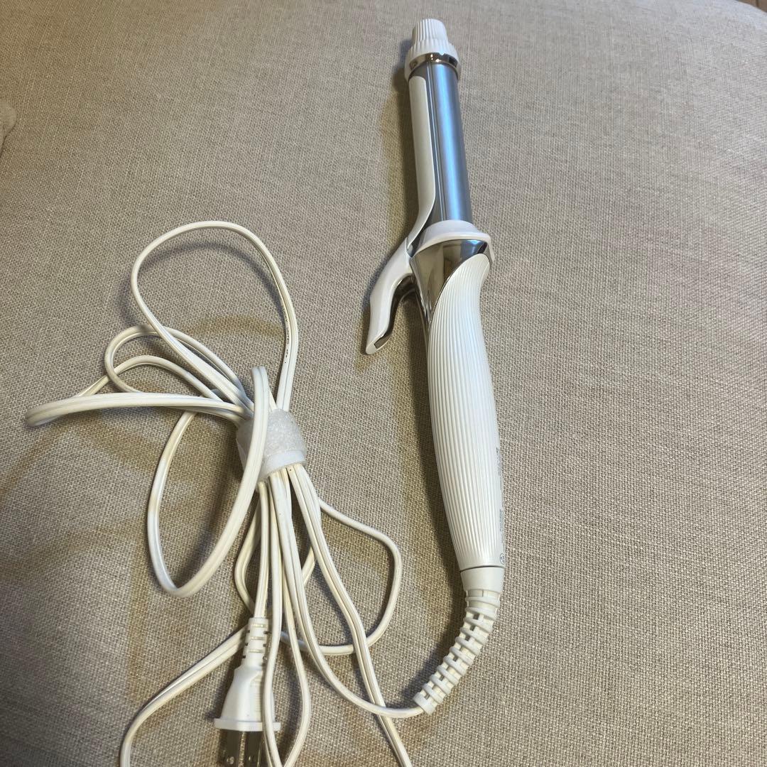 美品　2020製ReFa カールヘアアイロン ホワイト　32mm