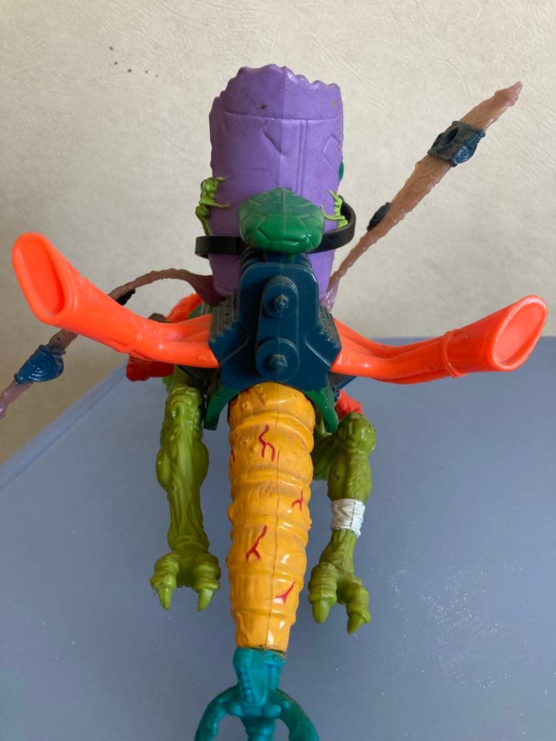 TMNTミュータントタートルズ フィギュア　2点セット。