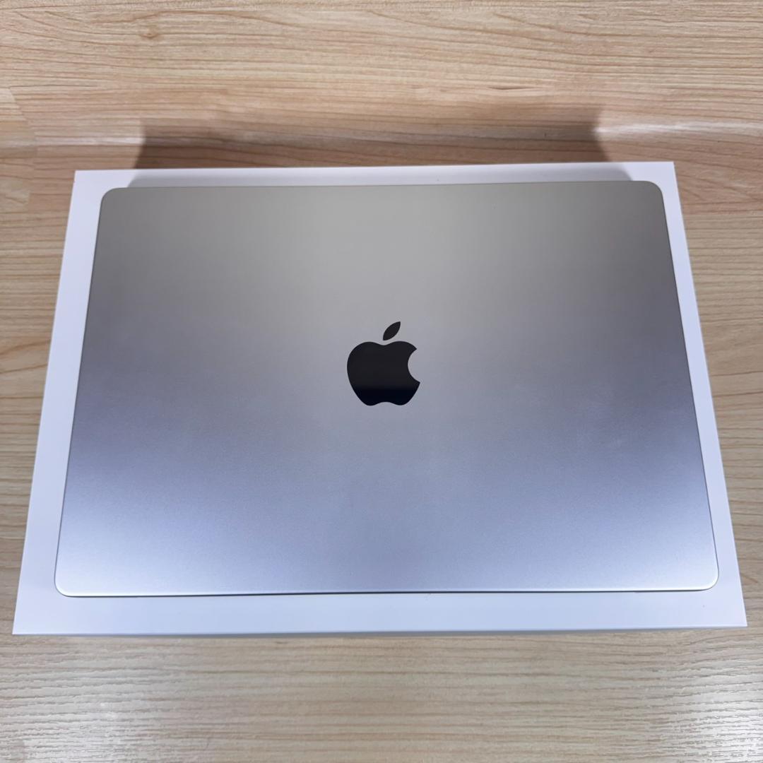 P348 美品 Apple MacBook Pro M2 14inch