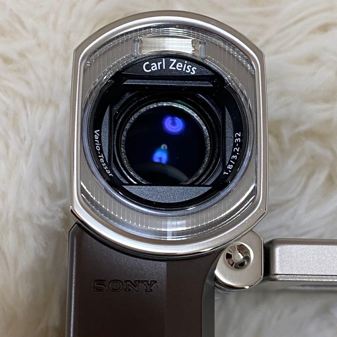 極美品【動作確認済み】SONY Handycam ハンディカム HDR-TG1