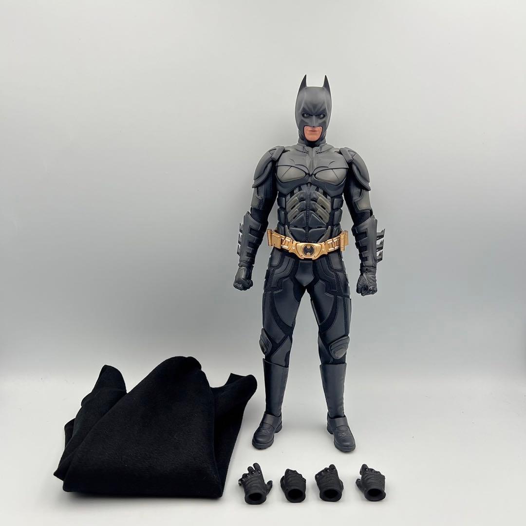 ホットトイズ　バットマン　1/6　フィギュア　ダークナイト　格納庫版