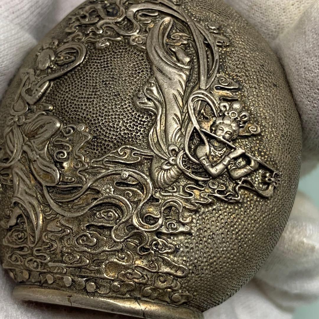 旧蔵　清国時代　宣統年製 二仙女図 鼻煙壺 金属工芸 凹凸彫蓋 珍品　縁起物