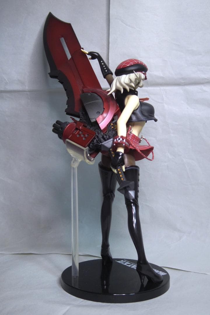 アリサ・イリーニチナ・アミエーラ 1/7スケール　『GOD EATER』