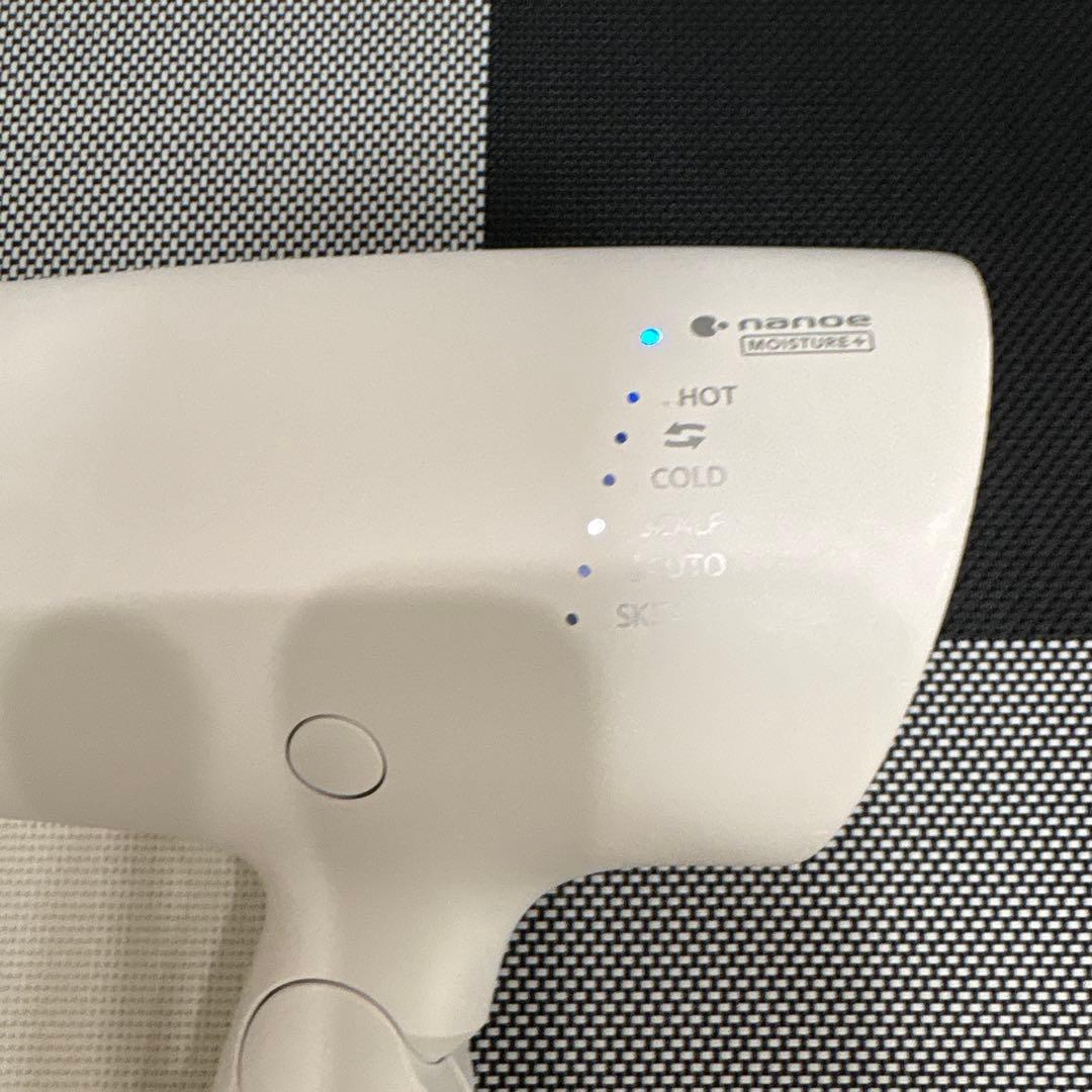 Panasonic　EH-NA0G-W　ウォームホワイト