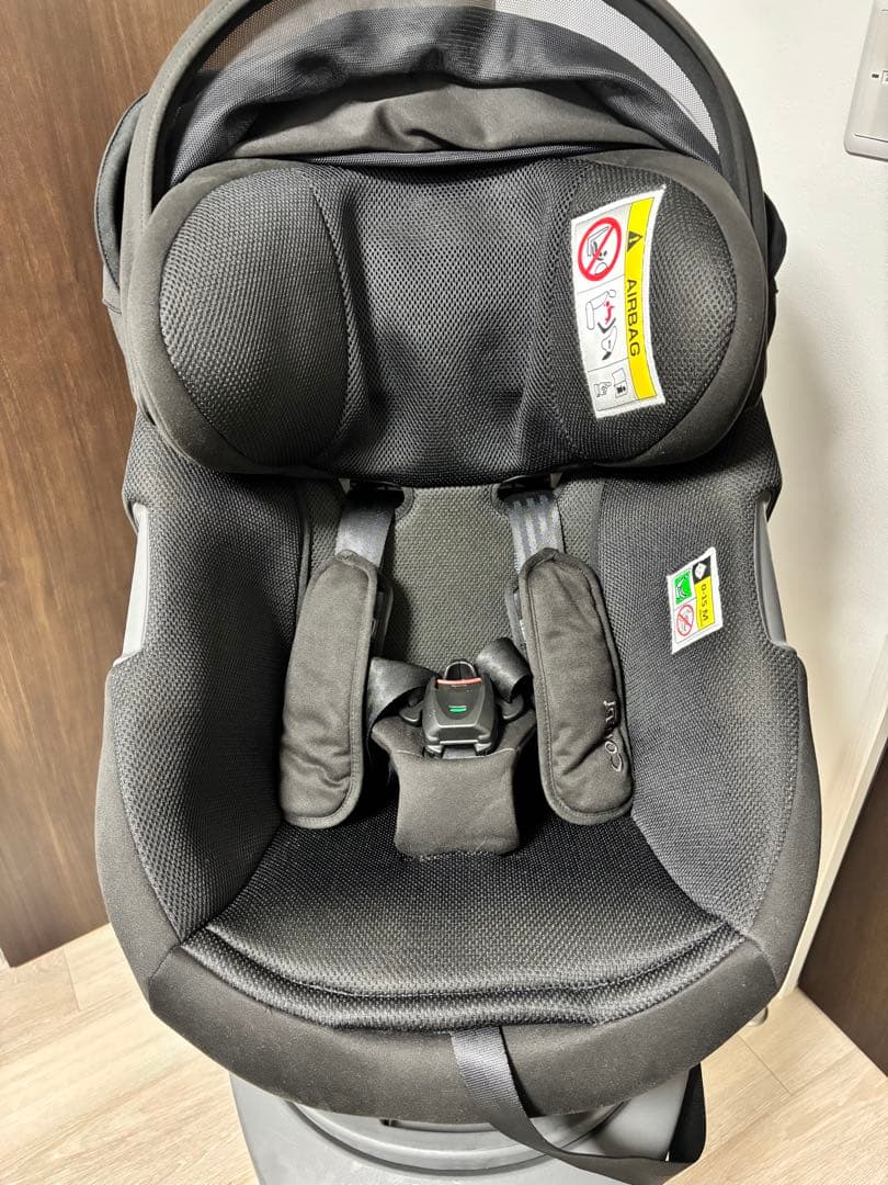 チャイルドシート　コンビ THE S plus ISOFIX エッグショックZD