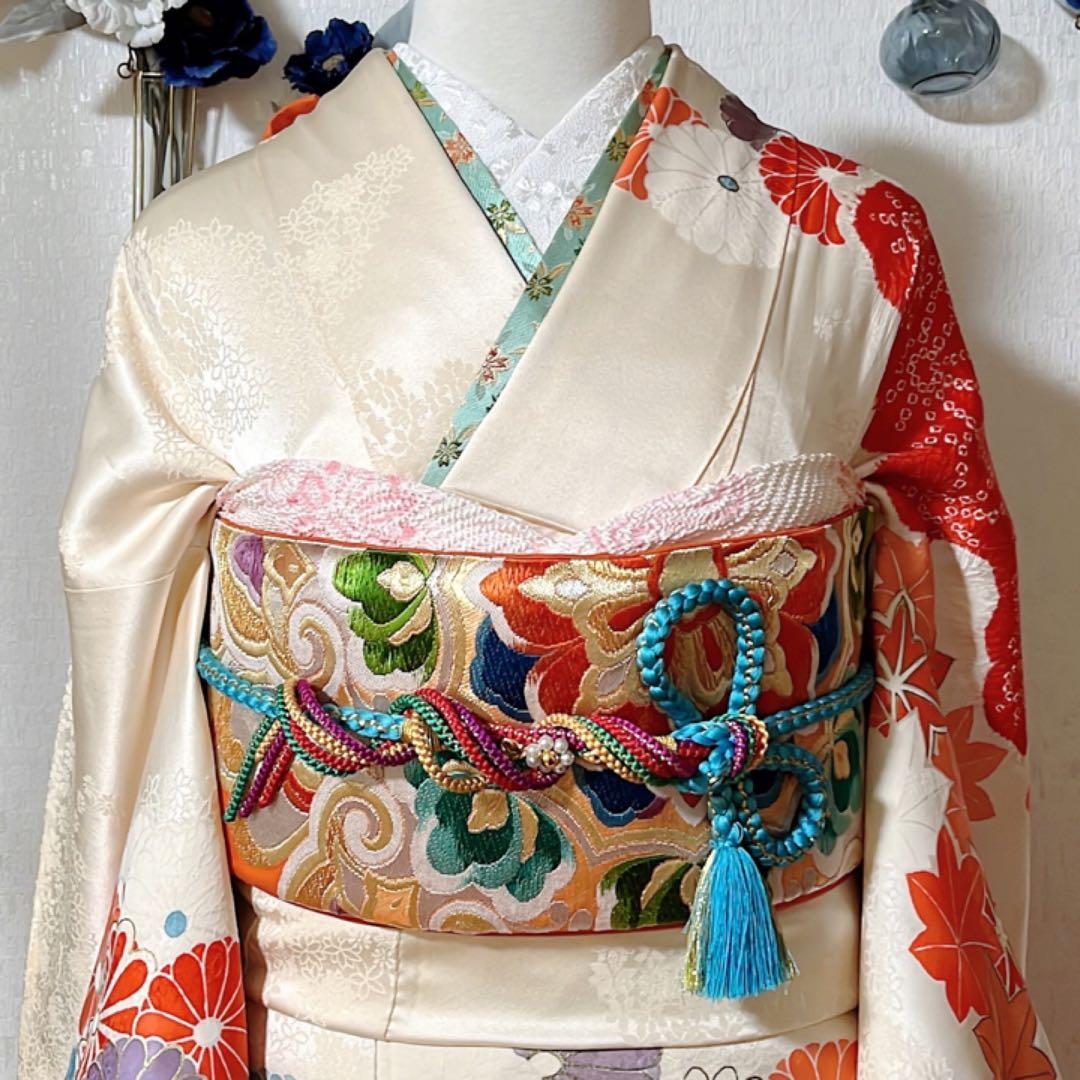 りょう　【高級 振袖５点セット】 正絹 花柄 中振袖 上品 古典柄 成人式