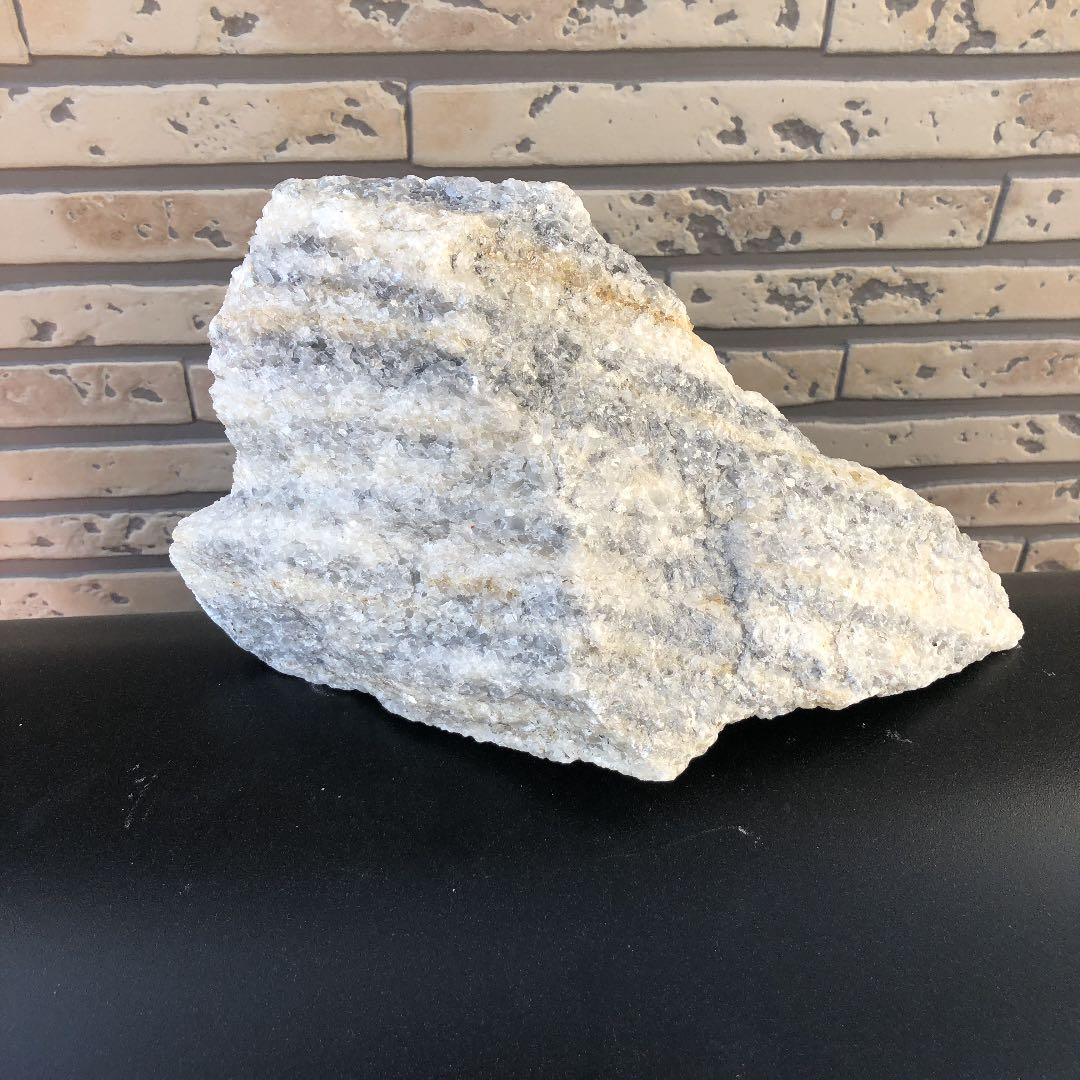 数十年前に手に入れた石です。