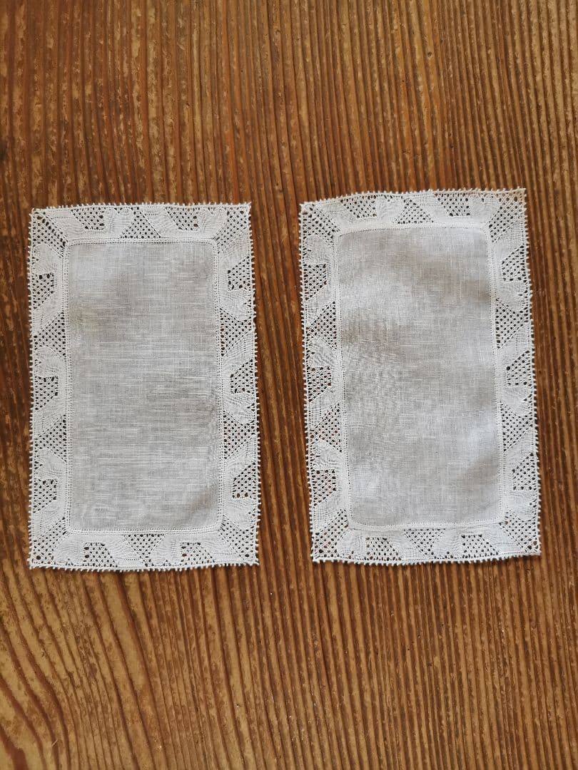 アンティーク フランダースレース 花頭を垂れた薔薇スクエアドイリー ティータオル