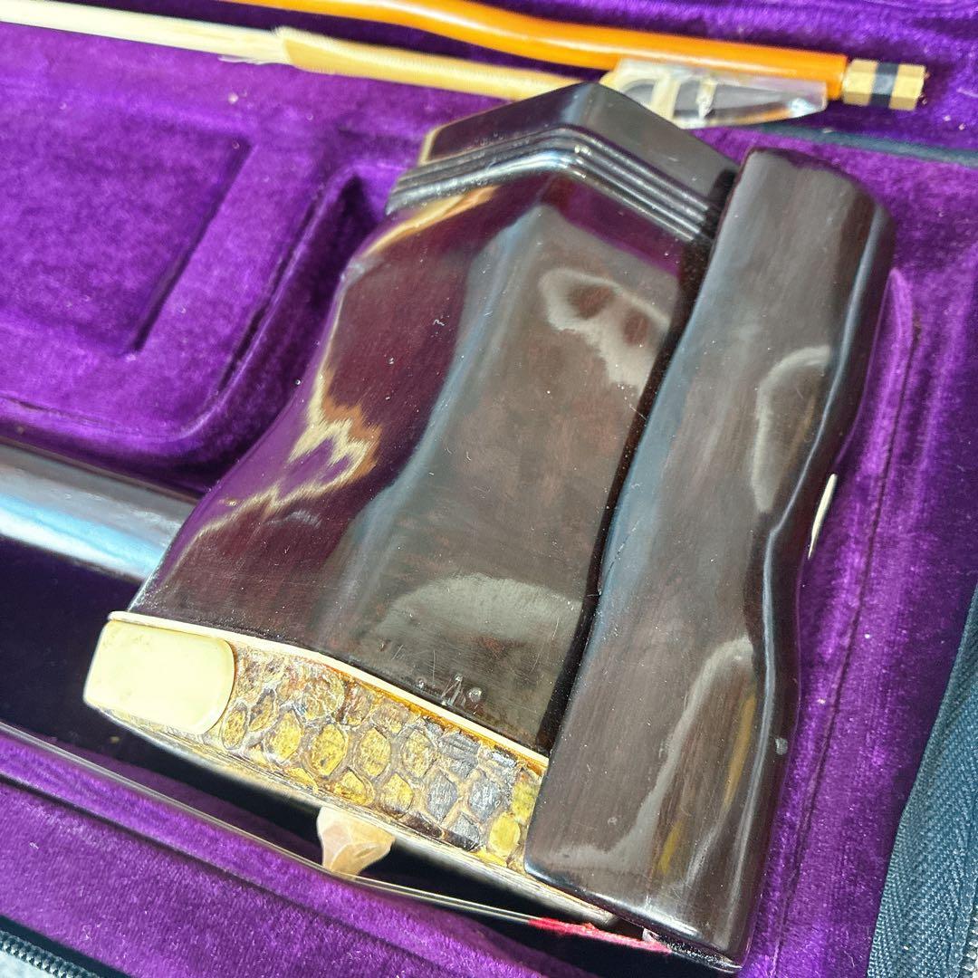 二胡 ER-400 蛇皮 ケース付き　予備弦あり