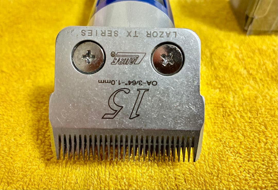 SHARK F.I.A. バリカン 替刃付き