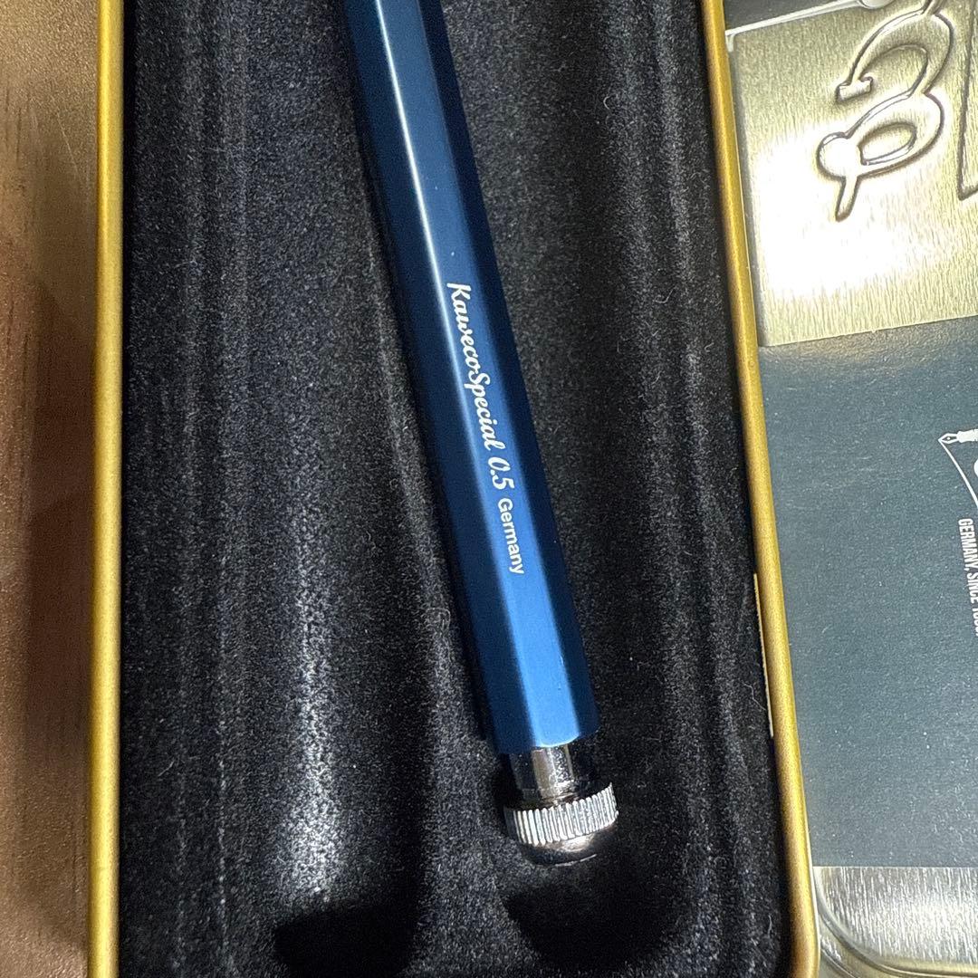 カヴェコスペシャル ブルーエディション 0.5mm