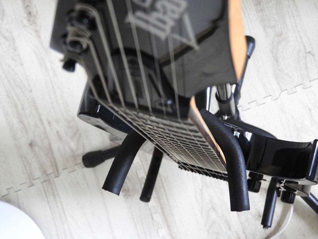 Ibanez 7弦ギター (ギグバッグ付き)