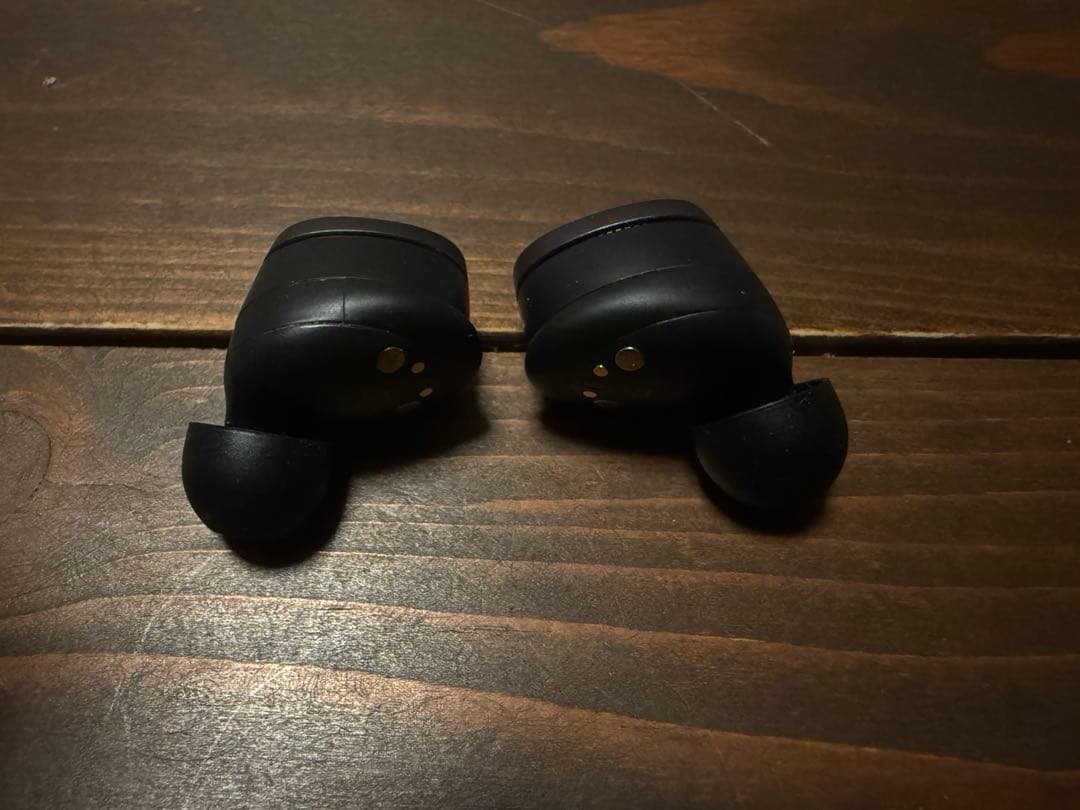 Bowers & Wilkins PI8 ワイヤレスイヤホン