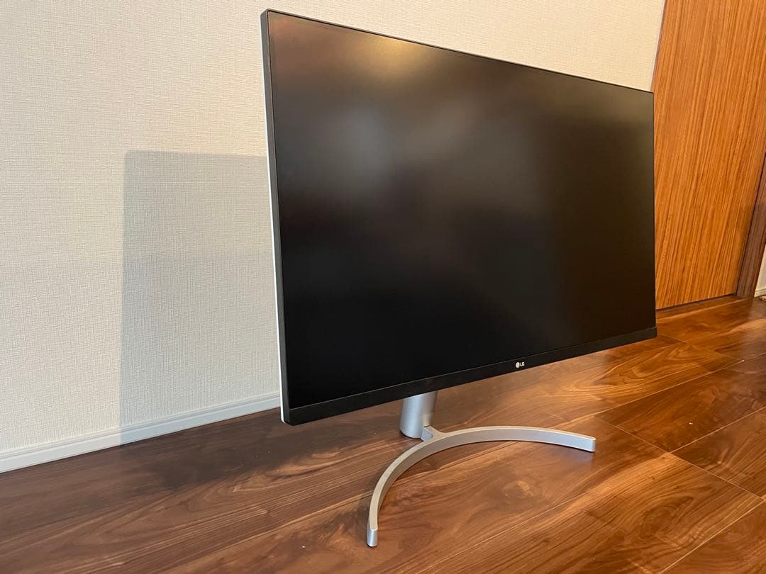 31.5インチ_LG 大型フラットディスプレイ 32UN550-WAJP