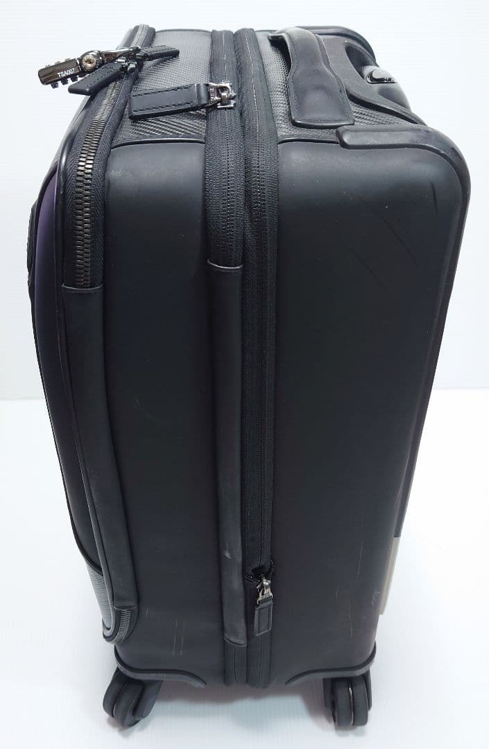 TUMI(トゥミ) メンズキャリーバッグ(希少品)