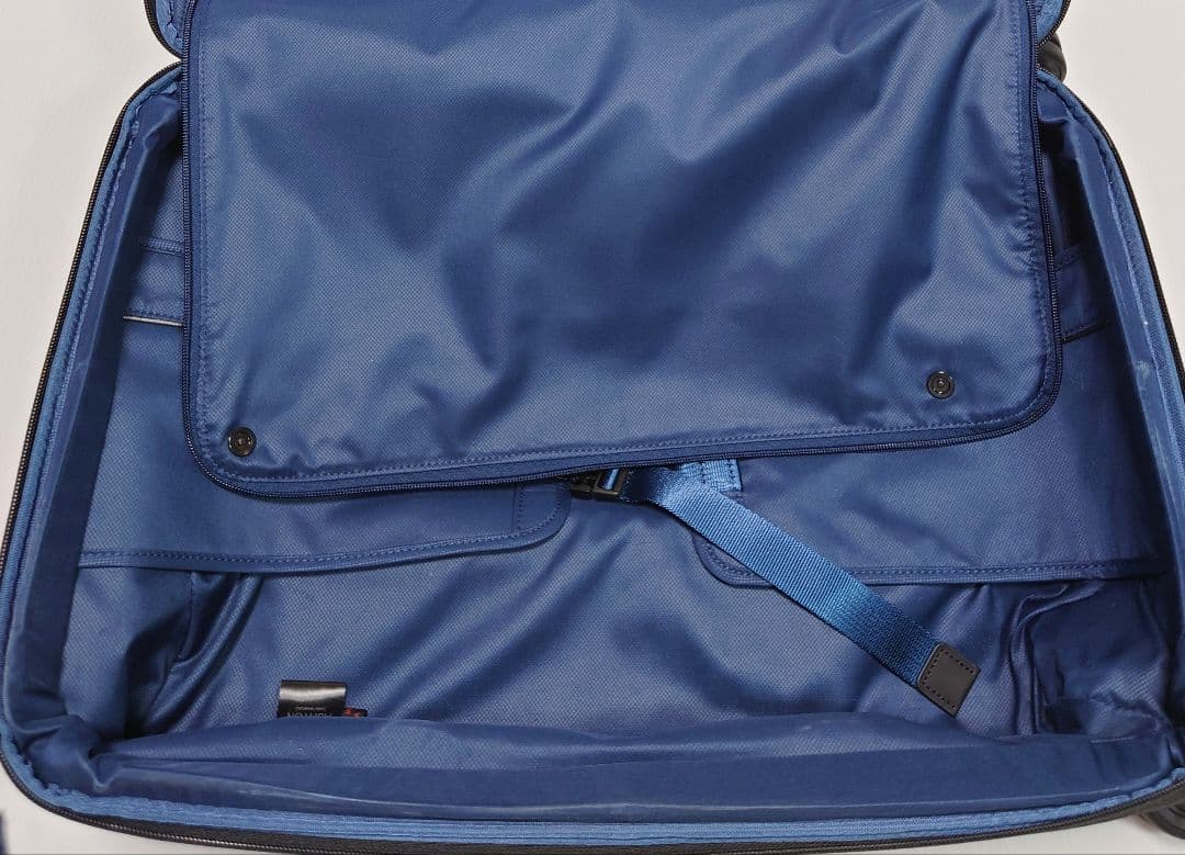 TUMI(トゥミ) メンズキャリーバッグ(希少品)