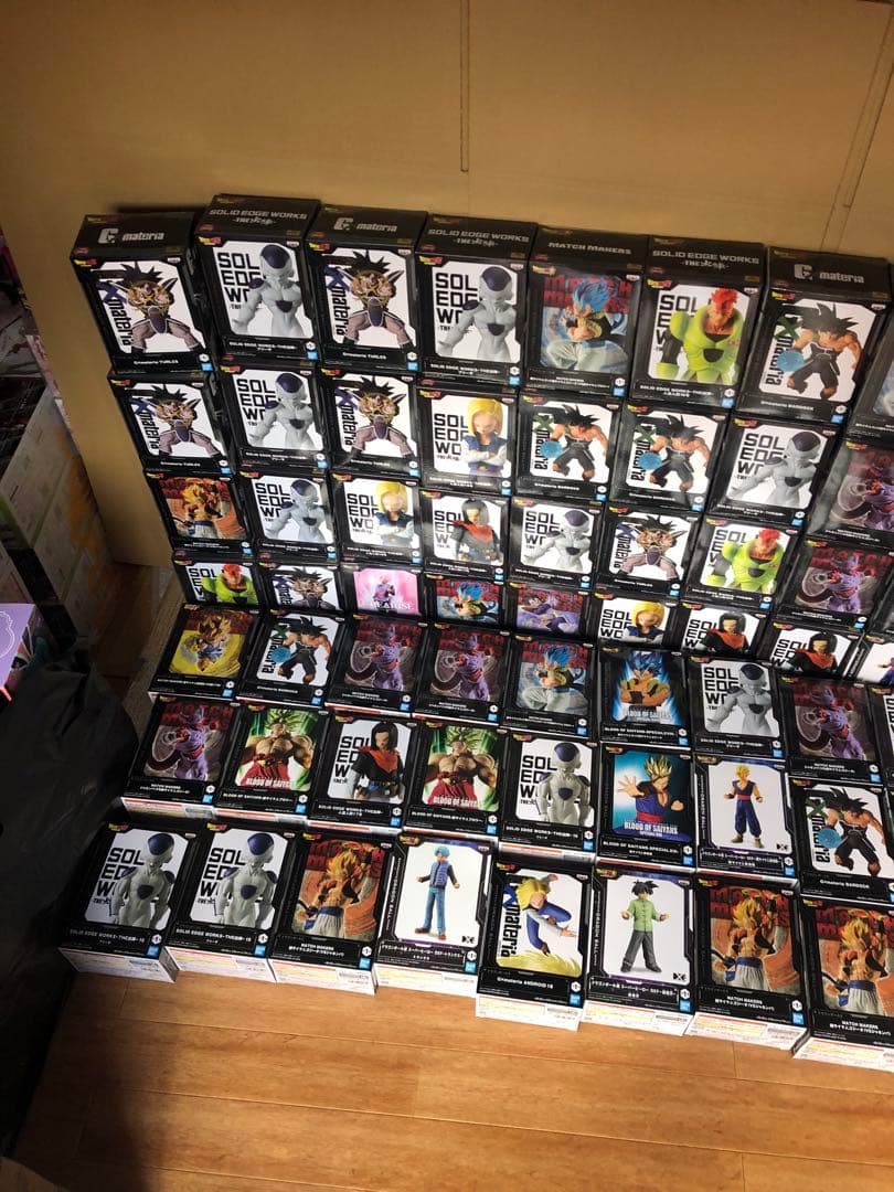 ドラゴンボール フィギュア ブロリー　フリーザ　ターレス　クウラ　18号　63個