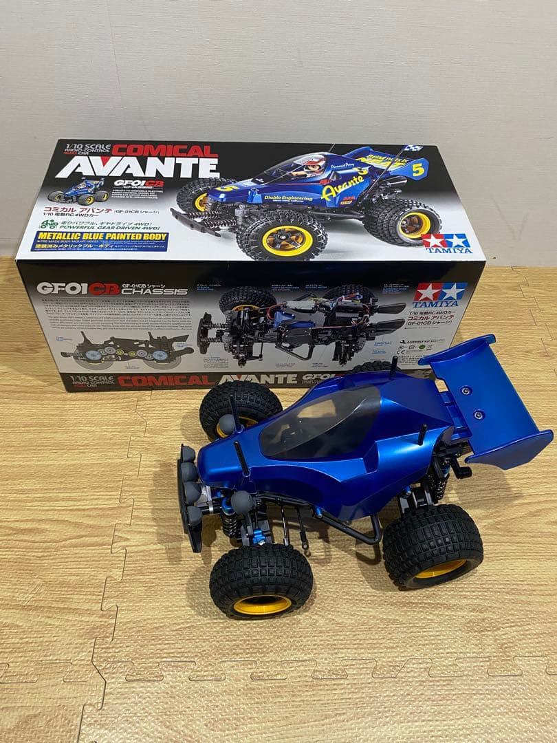 タミヤ　GF-01　コミカルアバンテ　オプション多数　ラジコン