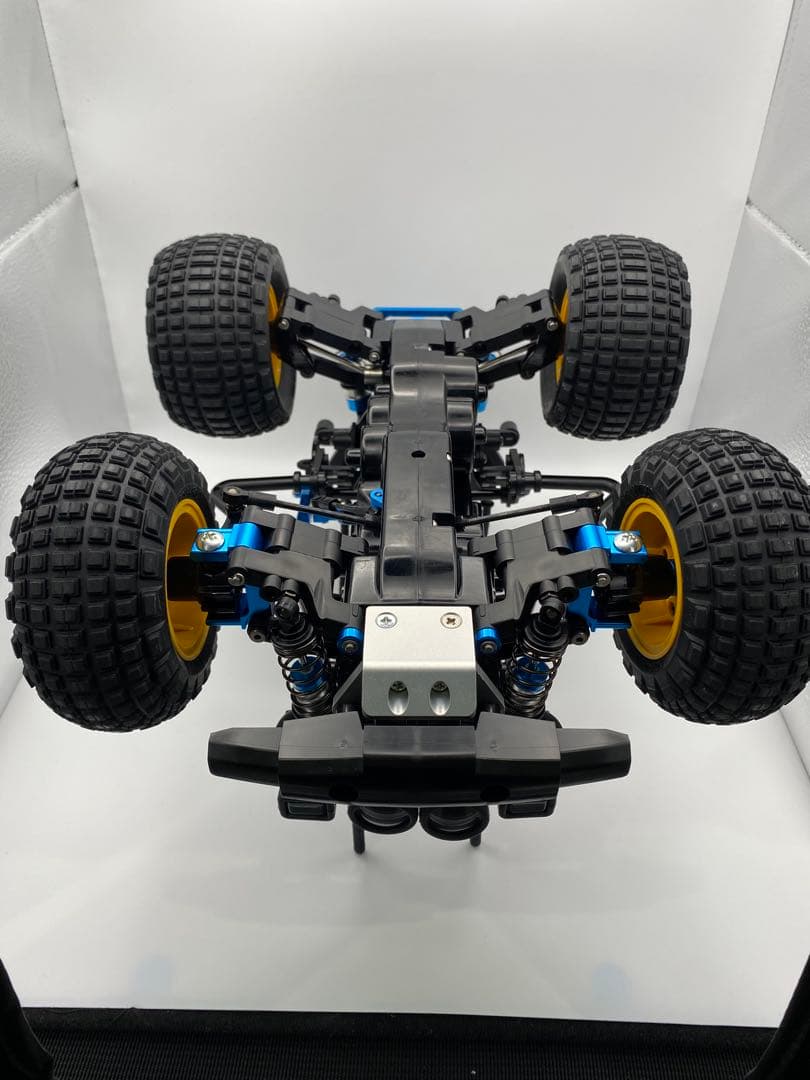 タミヤ　GF-01　コミカルアバンテ　オプション多数　ラジコン