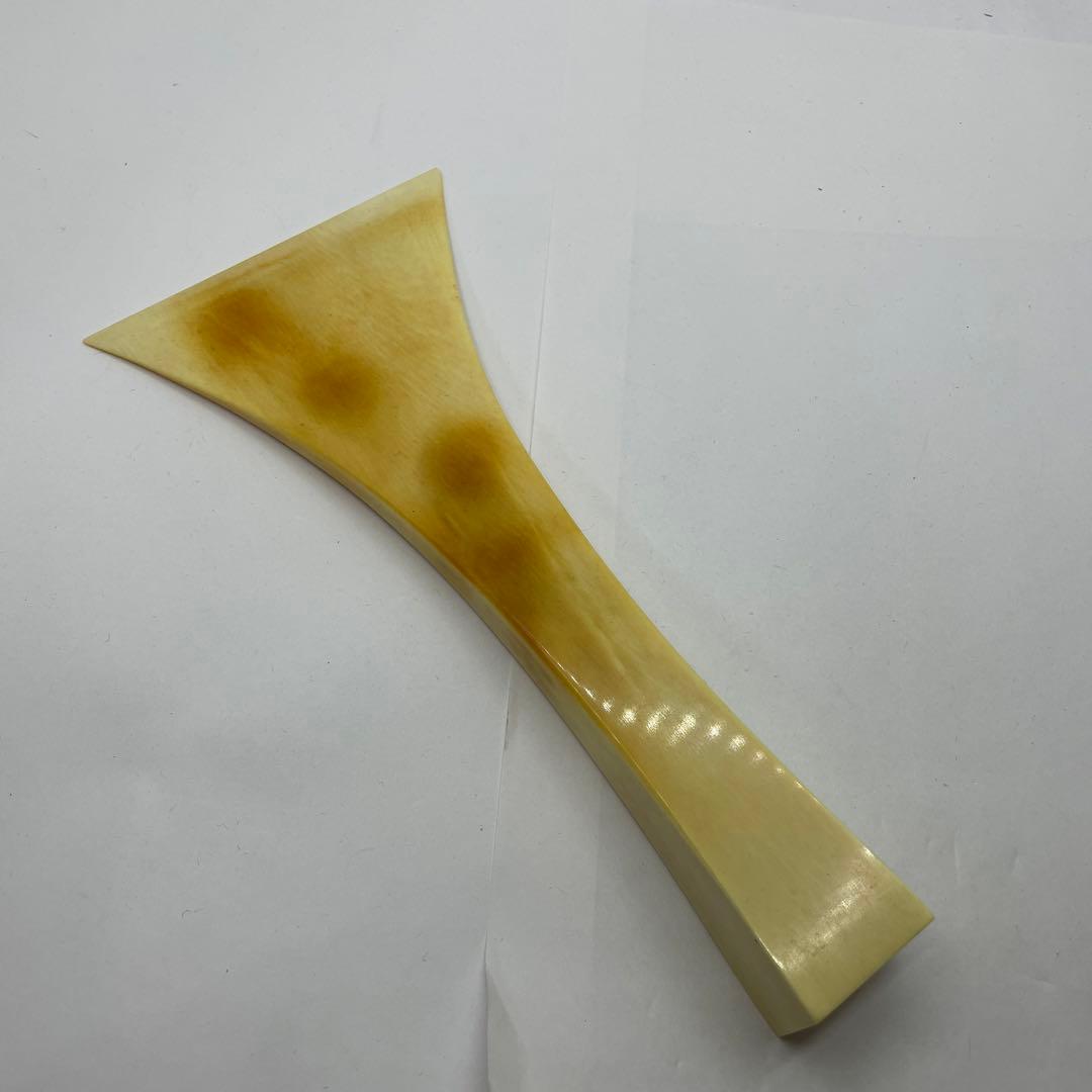 ヴィンテージ   天然素材　バチ　重さ約　127g  #385