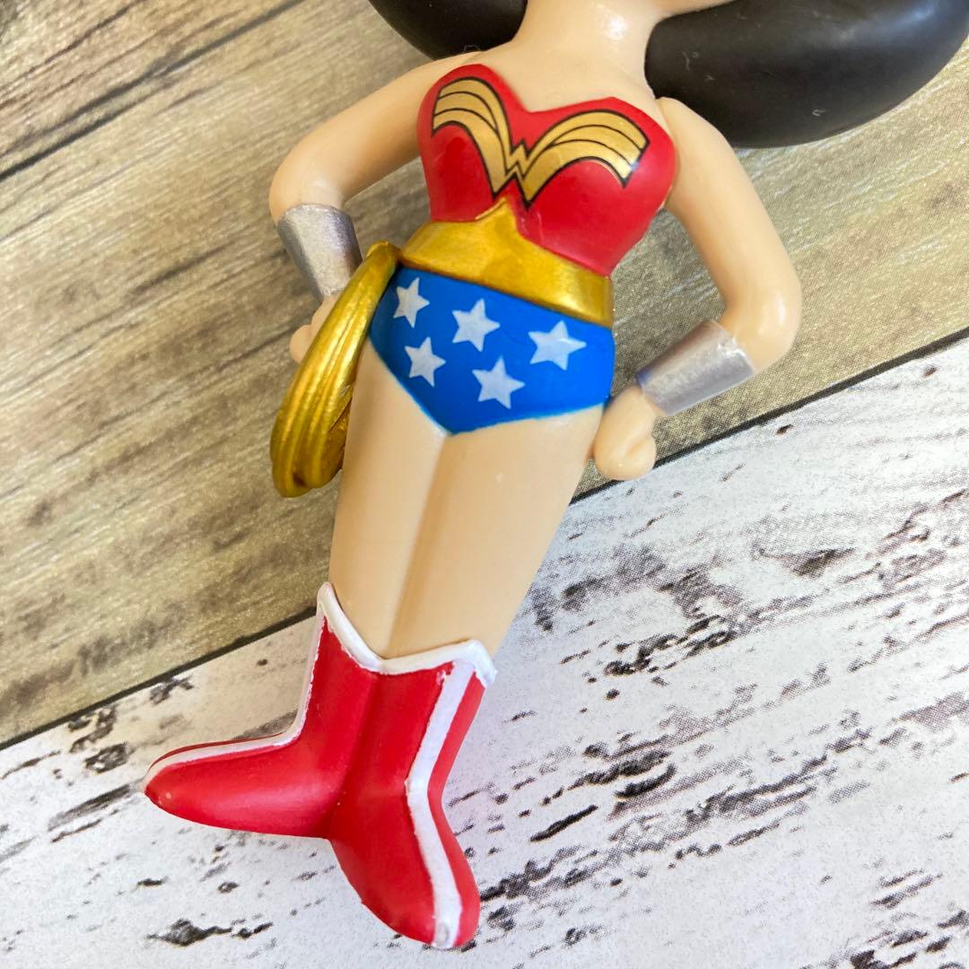 DCコミックス　ワンダーウーマン　フィギュア