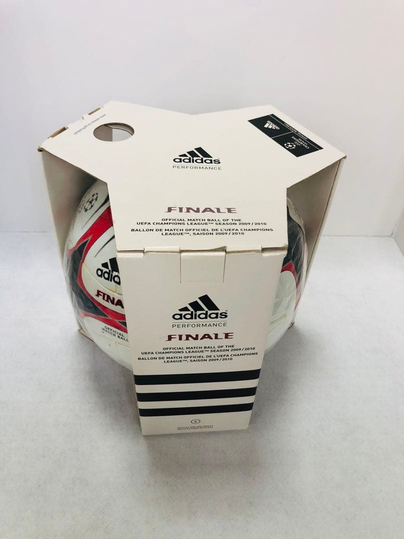 アディダス 公式球 フィナーレ チャンピオンズリーグ 09 チームガイスト