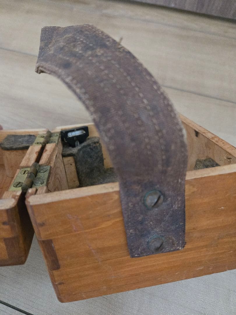 第二次大戦実物　日本海軍航空隊　自差修正羅針儀　美品　舞鶴工廠造兵部製