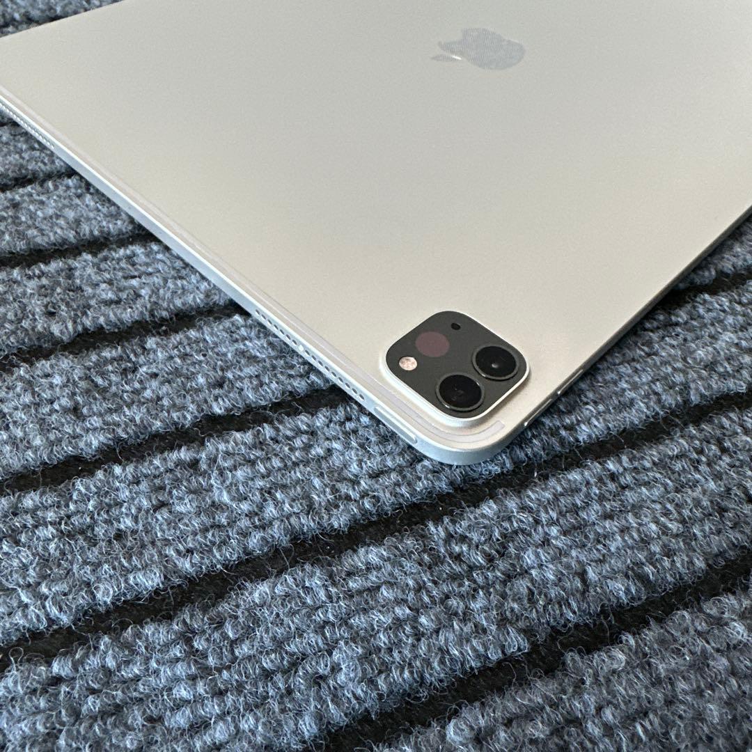 72【早い者勝ち】 ☆iPad Pro 12.9 4世代 128GB シルバー