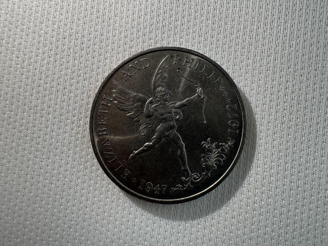 SILVER WEDDING COIN 英国 エリザベス女王 記念