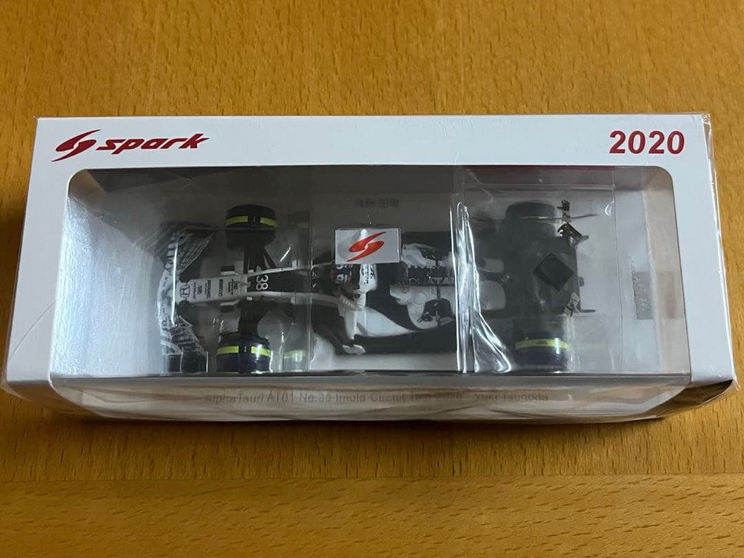 スパーク 1/43 アルファタウリ・ホンダ AT01 角田裕毅 2020年