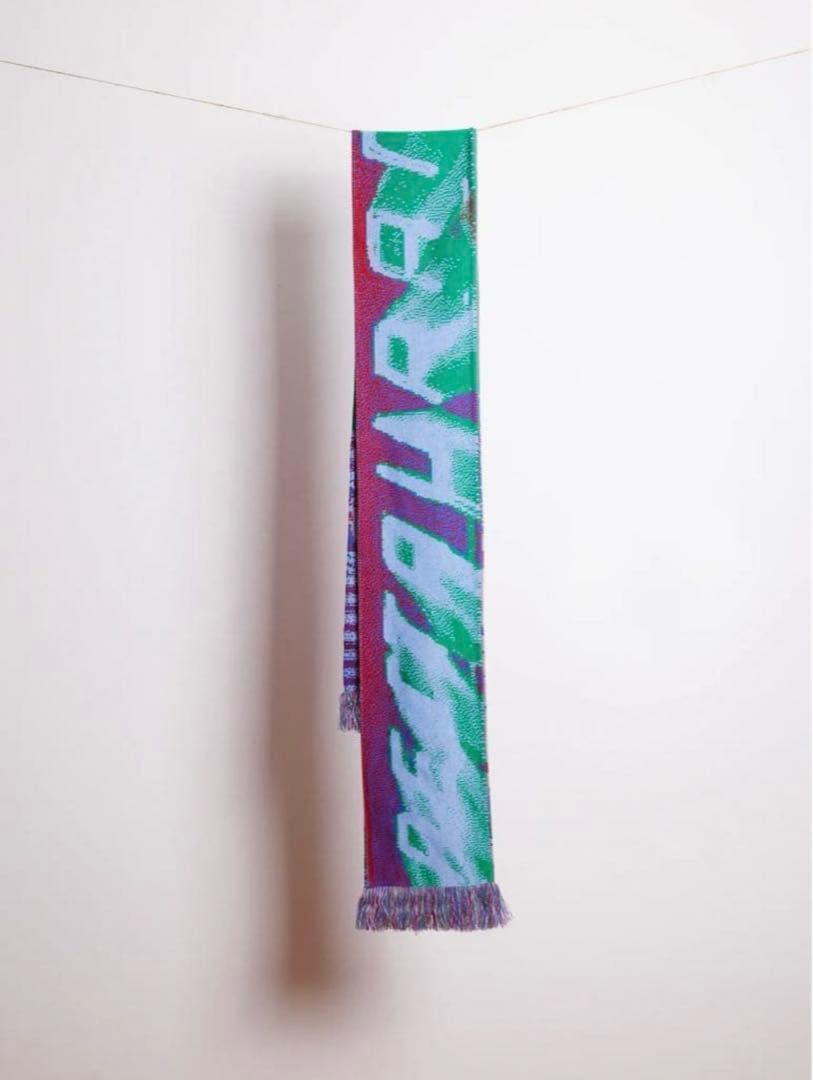 モンマントルニューヨーク　マフラー