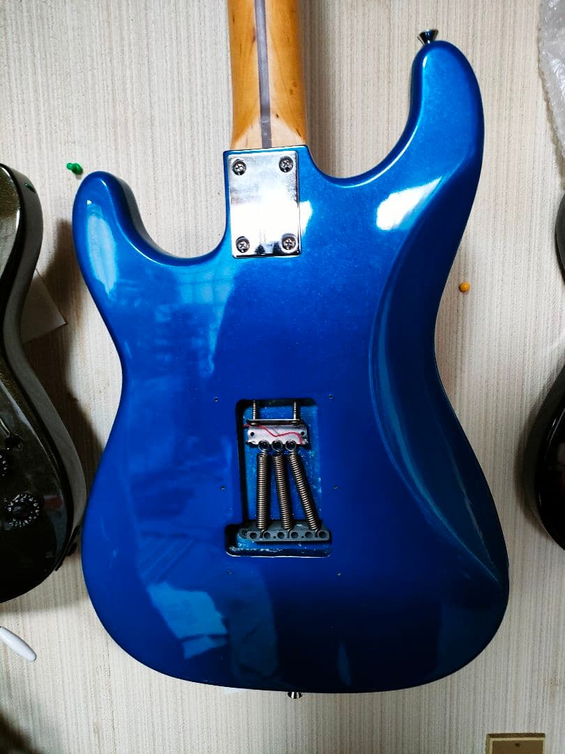 カッコいいストラト.テレキャスヘッド。