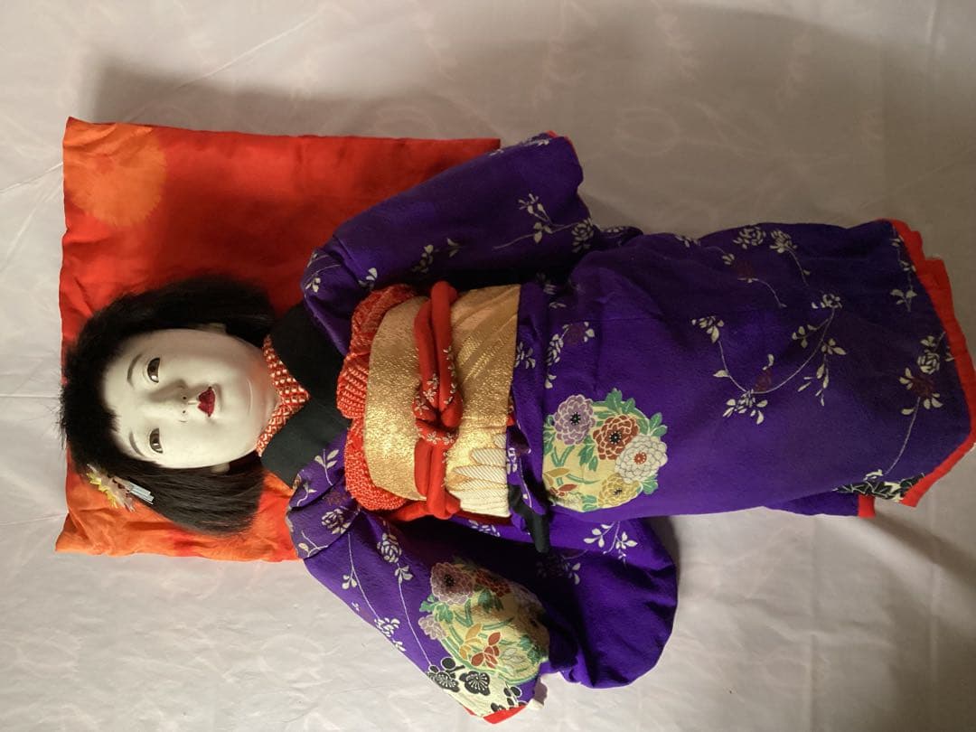 市松人形 ビスクドール昭和レトロ　吹子付き　座布団付　ガラス眼　人毛　抱き人形