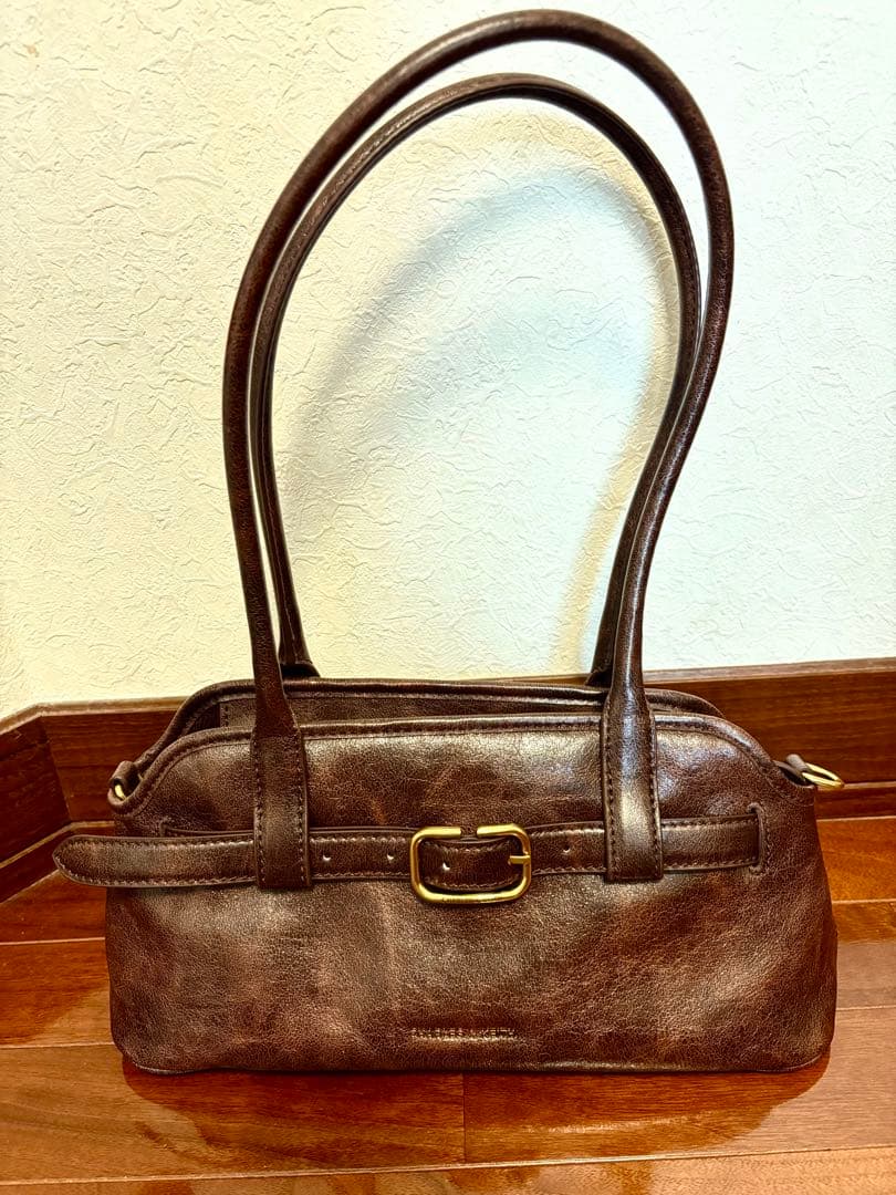 CHARLES &KEITH Victoria ショルダーバックブラウン