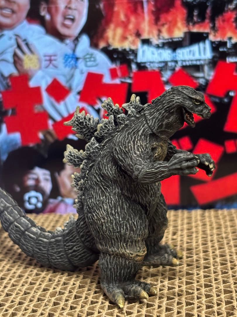 HGシリーズ　ゴジラ’62 キンゴジ　リペイント