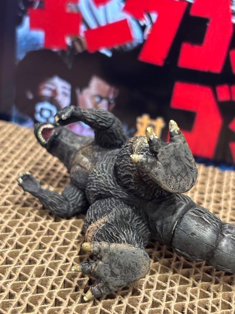 HGシリーズ　ゴジラ’62 キンゴジ　リペイント