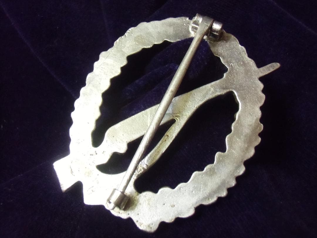 ＢＷドイツ軍/連邦軍＊１９５７年制定＊歩兵突撃章・ＳＩＬＢＥＲ/銀章（実物）